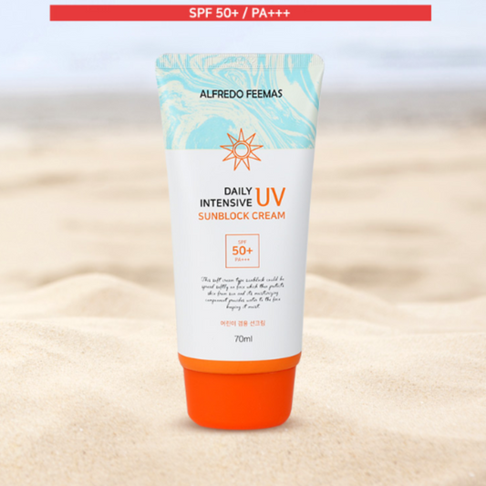 Daily Intensive UV Sunblock SPF50+ PA+++